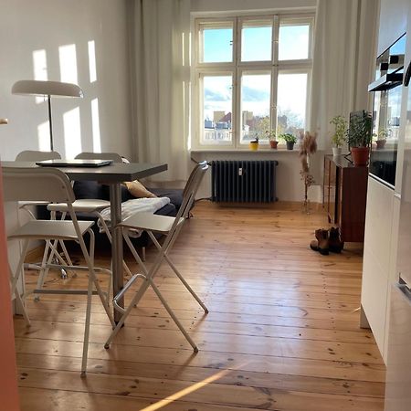 Sentymenty - Apartamenty W Kamienicy Na Mickiewicza Torun Bagian luar foto